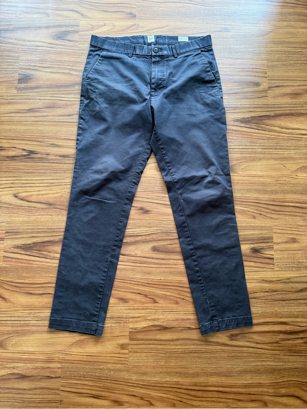 GAP Men's Black Chino Pants - Slim Straight